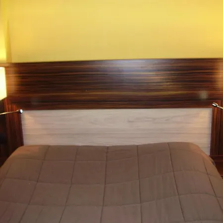 Hotel Hotel Mg Clermont-Ferrand